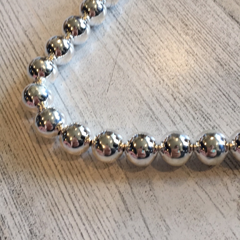 NEW Silver ball necklace